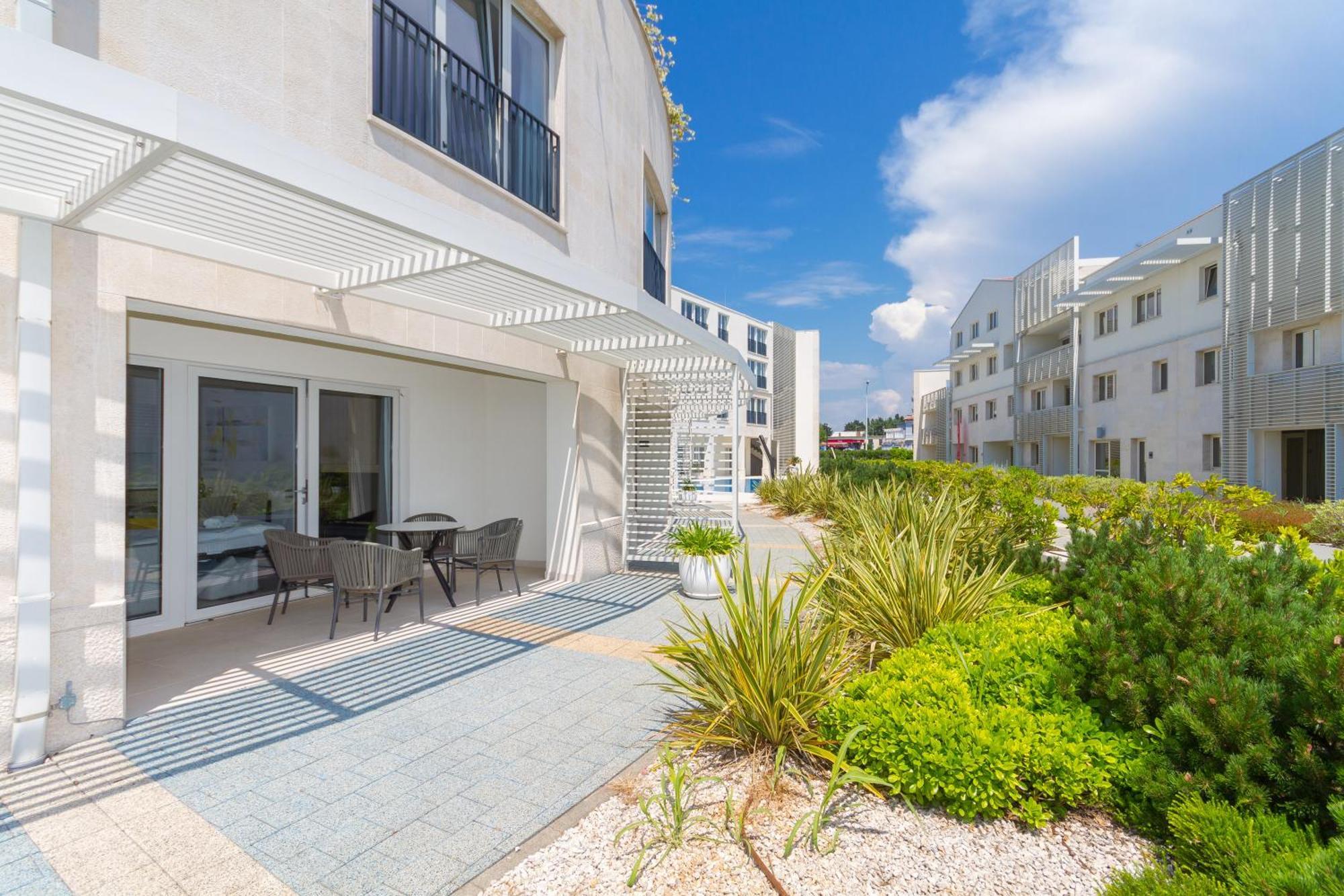 The Garden Palace By Locap Group Apartman